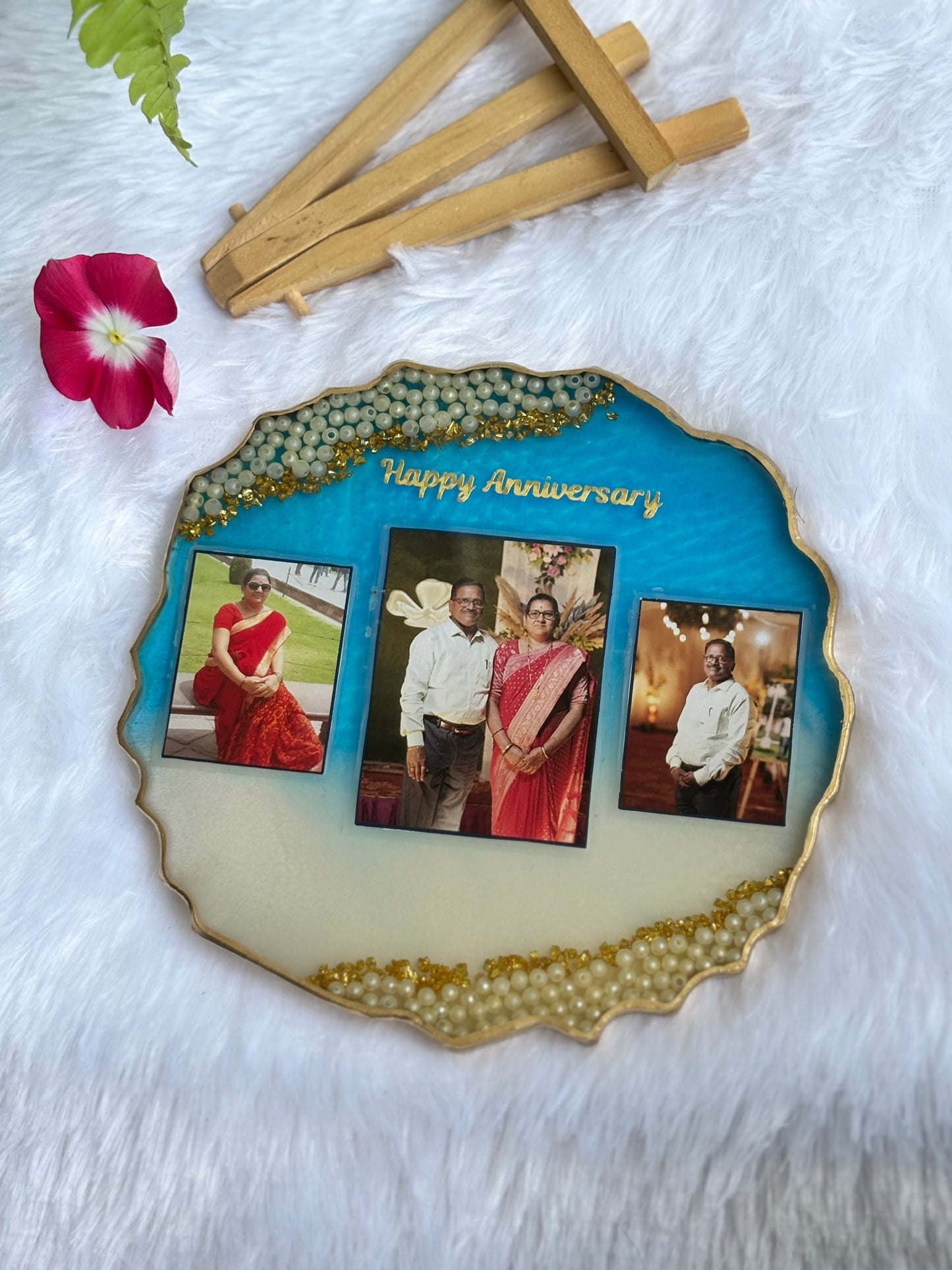 Resin photo frame