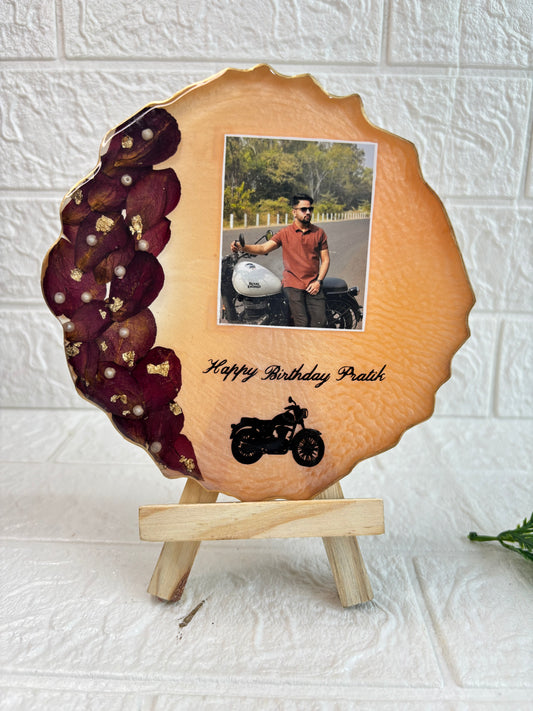 Resin photo frame